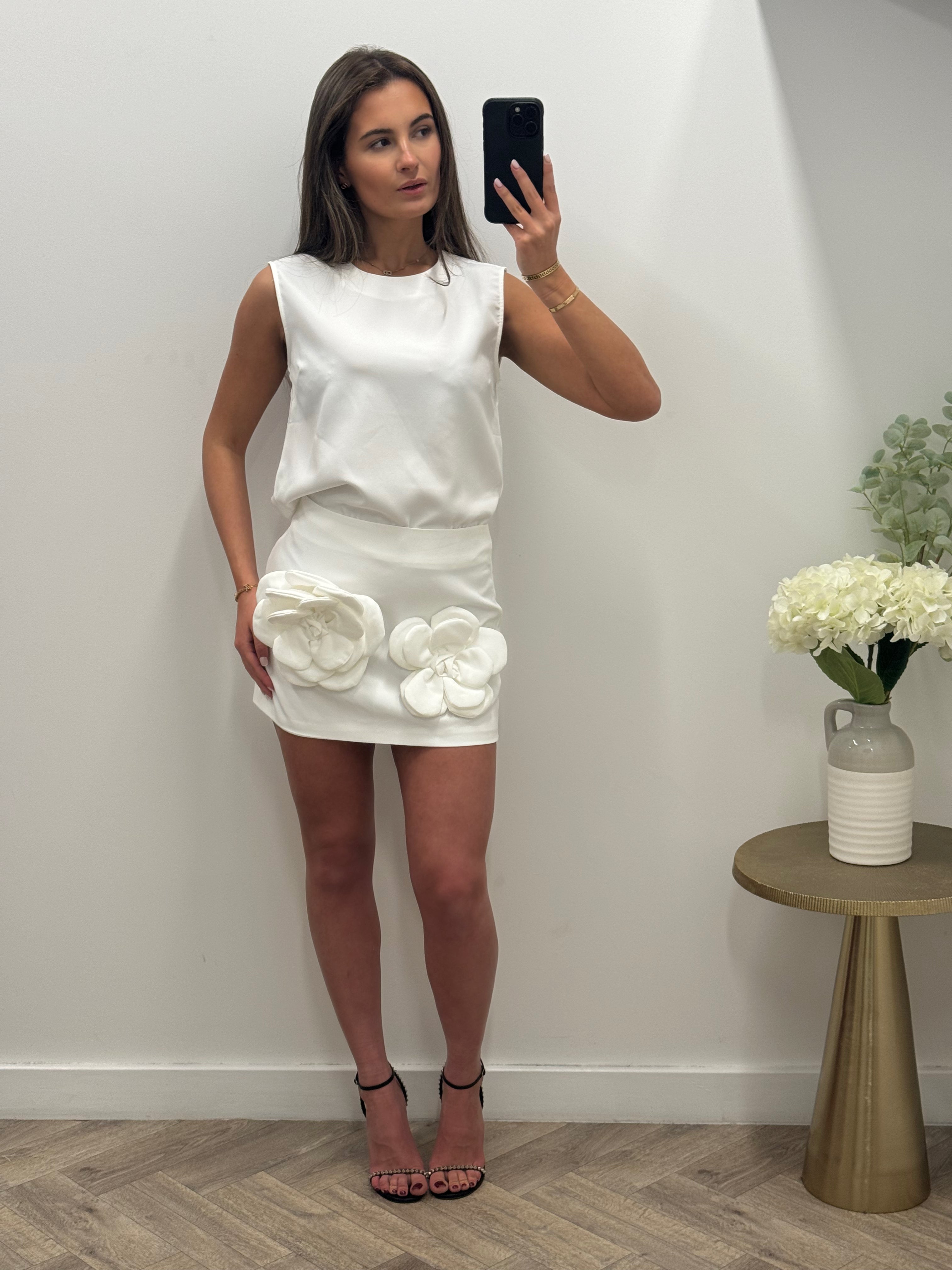 White flower mini co ord