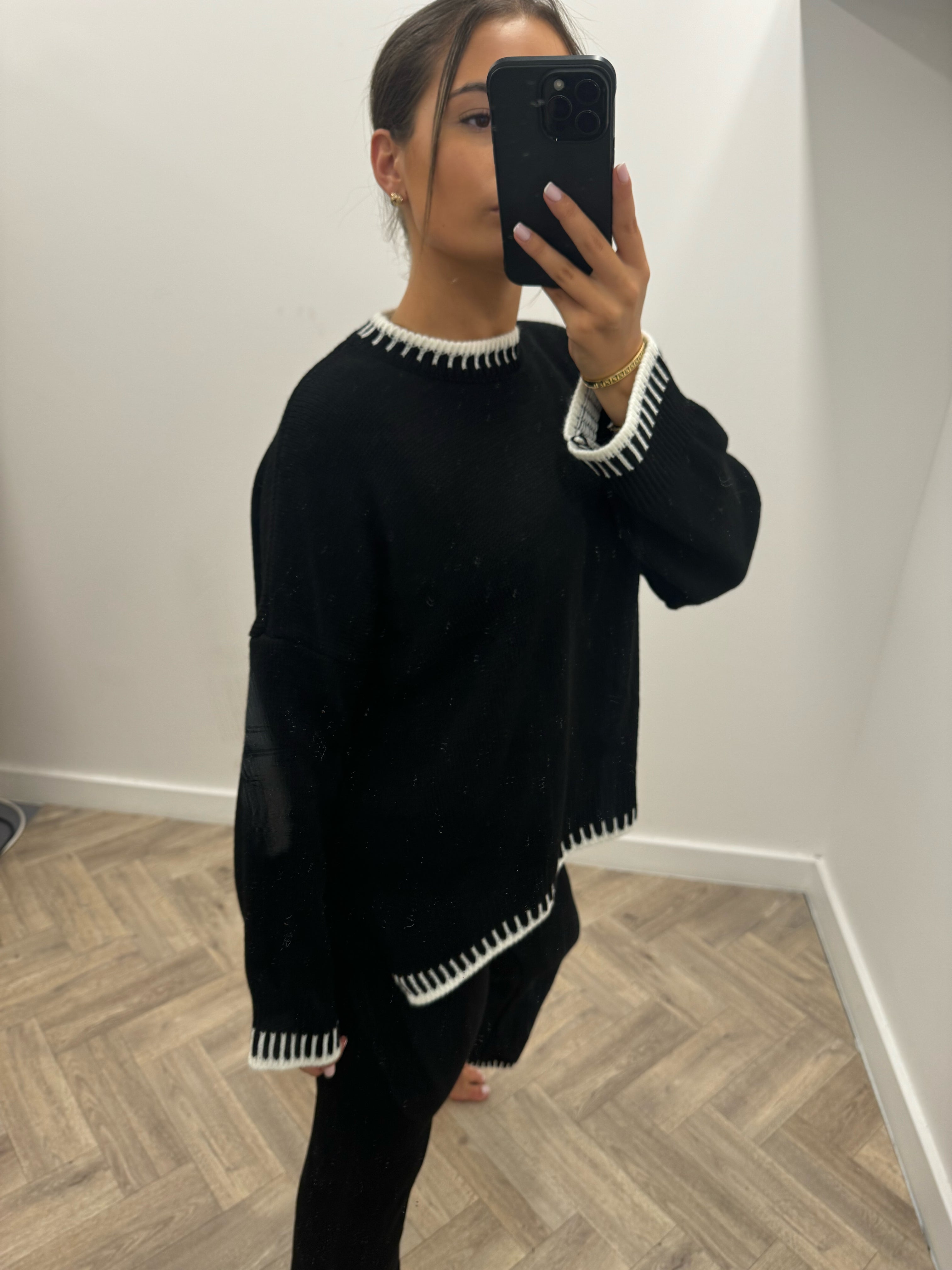 Black super chunky knit co ord